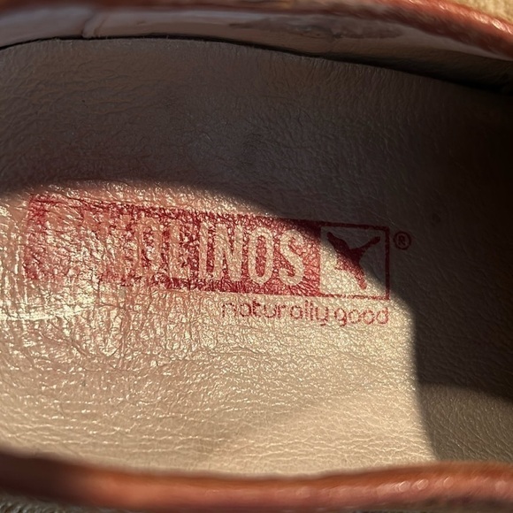 Pikolinos Men’s Leather Tan and Navy Lace-Up  Derby Shoe main image 12